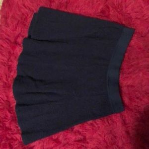 Navy pleated flowy skirt